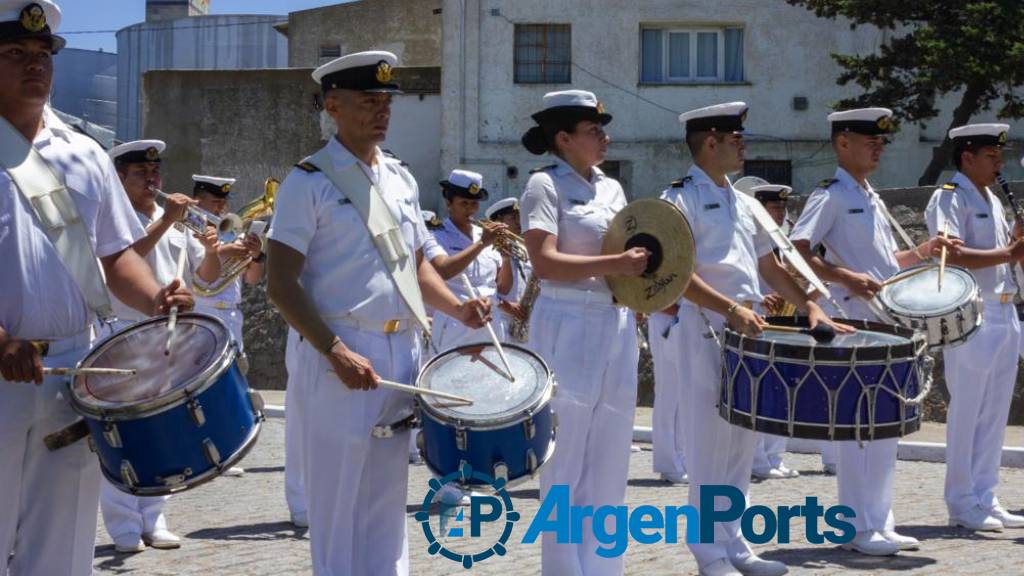 acto 100 años puerto quequen